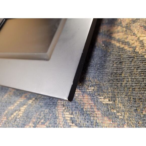 Studio 35 7 Inch Digital Photo Frame with Remote - Picture 11 of 15